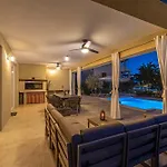 Villa Beachfront