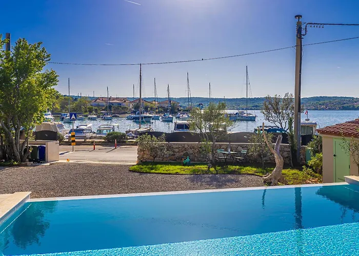 Beachfront Villa Klimno