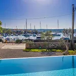 Beachfront Βίλα Klimno